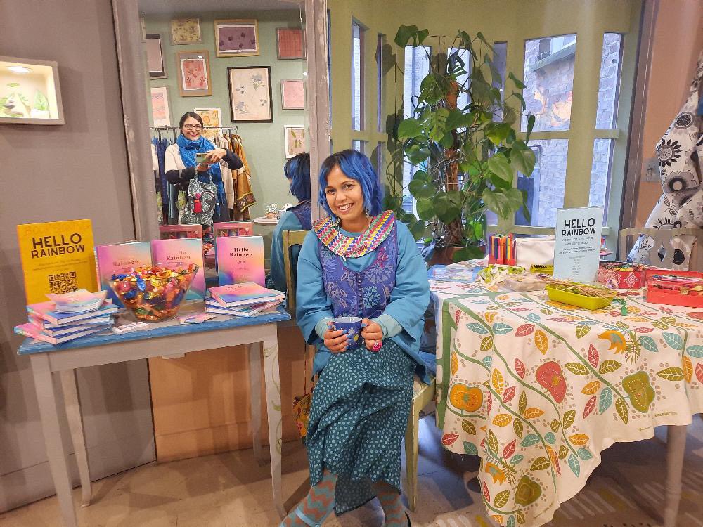 momtazbh's tweet photo. If you missed my in-store book signing today but would like a signed copy of #HelloRainbow Iโm finally going to be selling them myself online - DM me if youโd like one or watch this space for the link coming soon! ๐๐ https://t.co/kDVbAid96l
