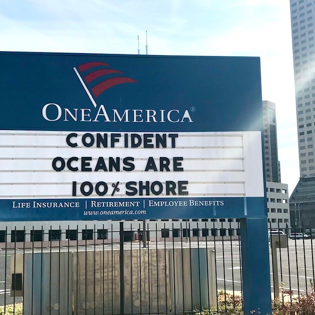 Welcome to #Indy and good luck to all @fina1908 World Cup swimmers! Seas the day and swim like thousands are watching. 🏊🏽 🏅 #OneAmericaSign #SWC2022 @USASwimming @IUNatatorium @IndSportsCorp