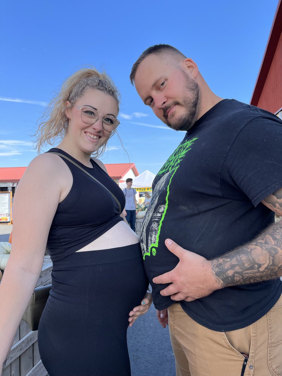 kailabear_13's tweet photo. Less than 3 months until I get to see you become a daddy 💙 https://t.co/oGXWt8aKTN