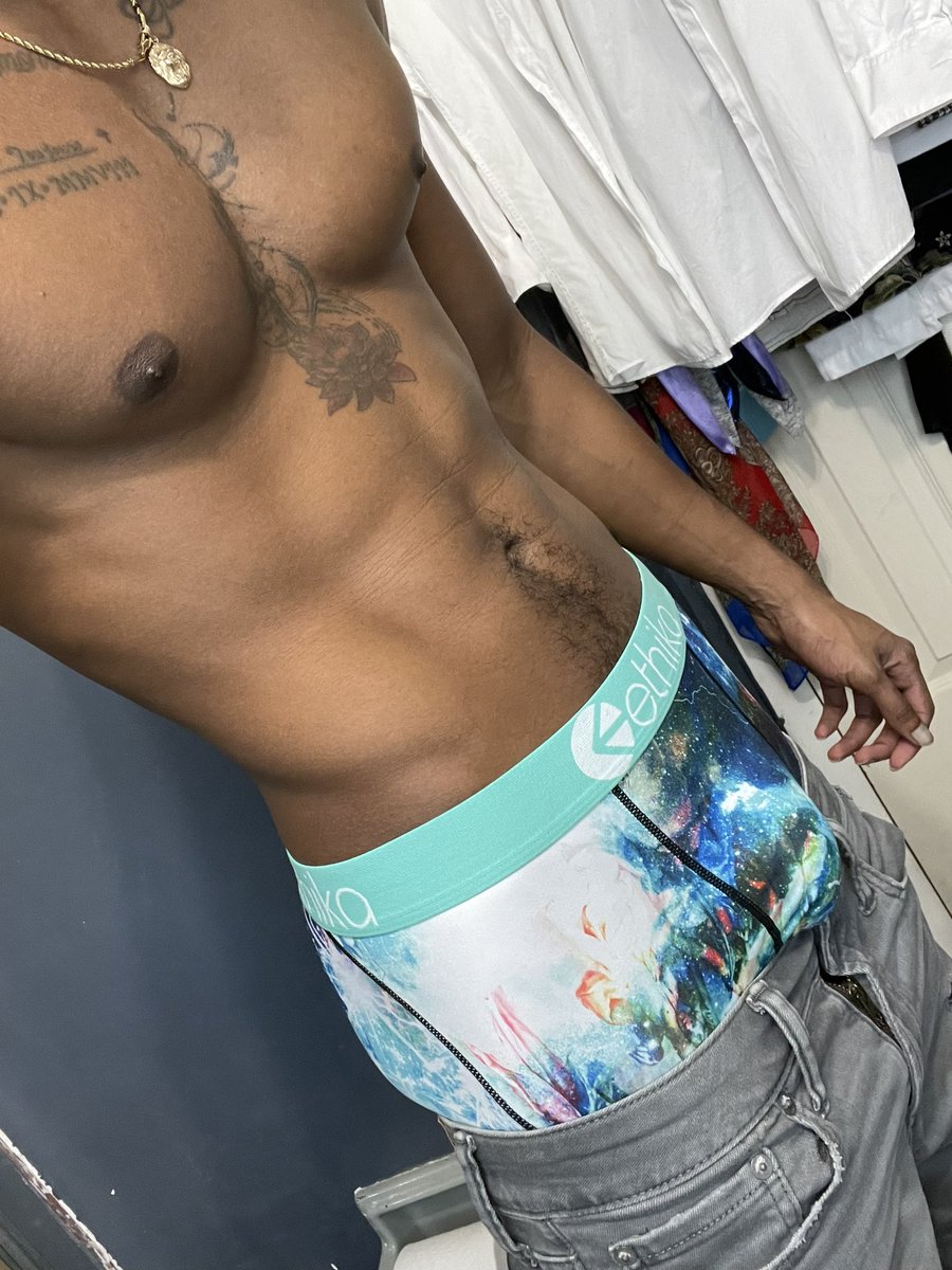 JefeVibe's tweet photo. Make you fall in ❤️‍🔥 wit it https://t.co/B0n0f86yQz
