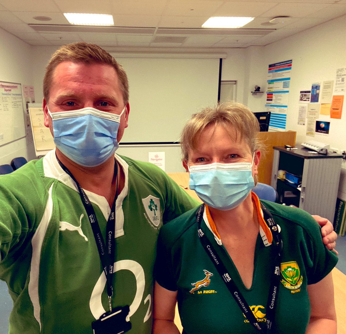 We both know that only one of the duty ED consulants <a href="/NHSGrampian/">NHS Grampian</a> <a href="/aberdeenED/">Aberdeen ED</a> will be going home happy tonight! #IREvRSA may the best team in green win! 😉 <a href="/CatharinaABZ/">Catharina Hartman</a>