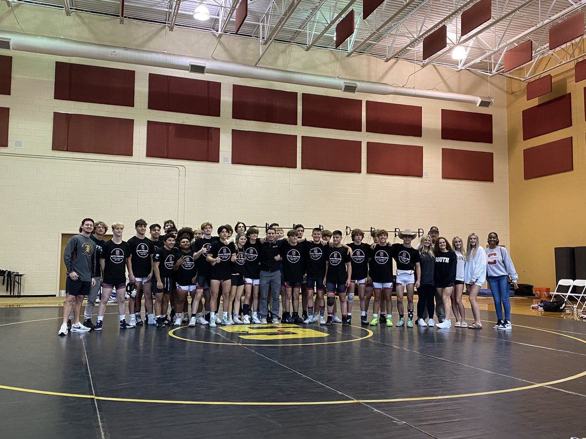 WrestlingSPHS's tweet photo. After a hard fought InterSquad dual… the WHITE SQUAD came out on top‼️ 

Thank you to all the friends and family that came out to support our wrestlers today‼️ @SeWrestle @GeorgiaGrappler @SPauldingHS_ATH https://t.co/LzA5kt9rP0