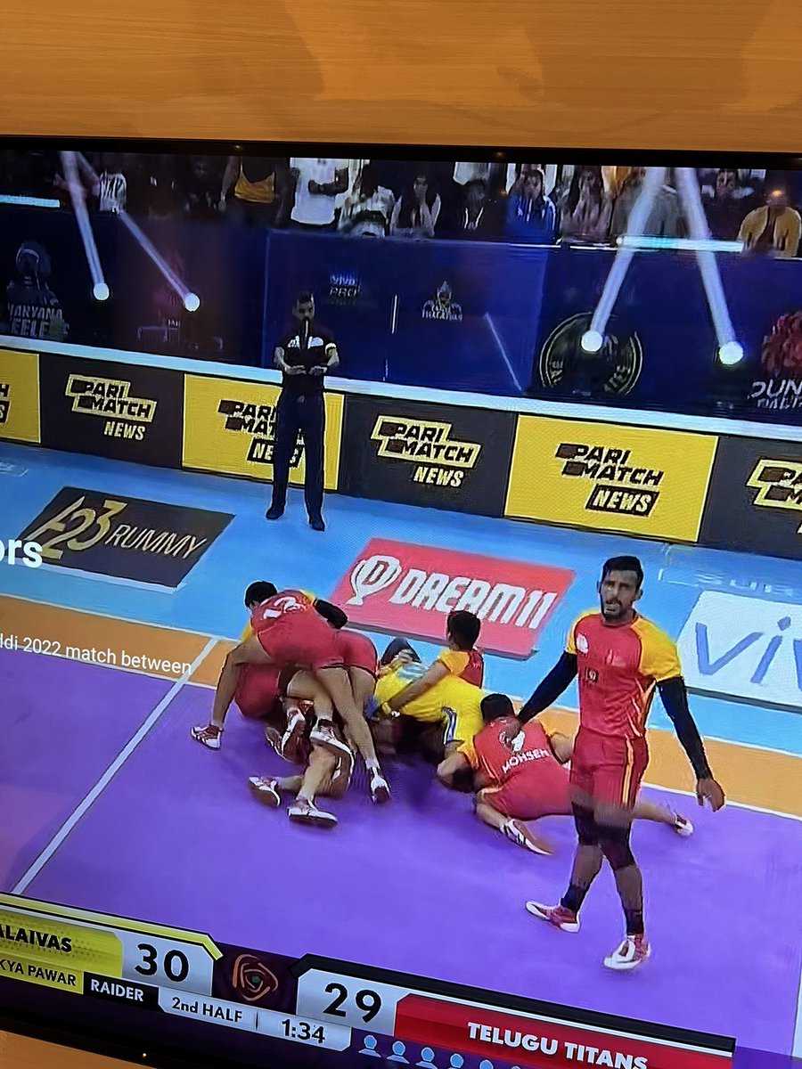 goutmnandamuri's tweet photo. @Telugu_Titans @ProKabaddi
#TTvsCHE #Kabbadi 
Umpires worst https://t.co/ujWlABvX98