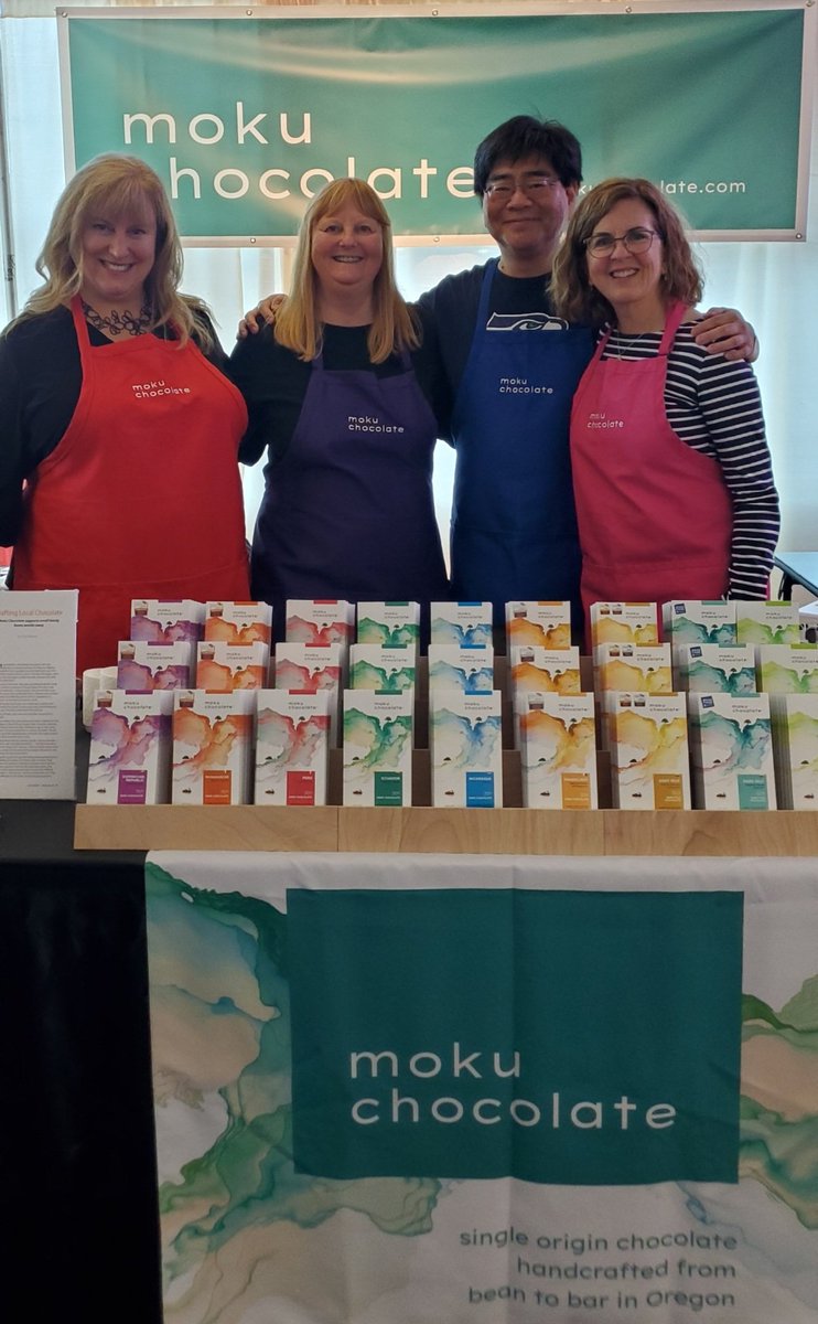 SeattleSamOgle's tweet photo. Hazelnut, goat milk, and orange zest...oh my!! Excited to be supporting my friend, the incredible woman entrepreneur, @MokuChocolate this weekend @nwchocolate festival!! Come taste some amazing single origin bars. YUM!!
#Mokuchocolate
#NWchocolatefestival 
#womeninchocolate https://t.co/YmpbHQWKTJ
