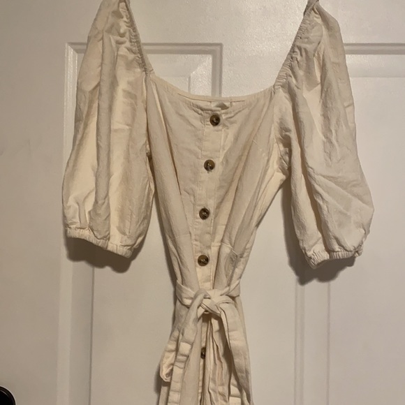 TarasFashions's tweet photo. So good I had to share! Check out all the items I'm loving on @Poshmarkapp from @YvonneM62446982 #poshmark #fashion #style #shopmycloset #hm #hanes #keepcollective: https://t.co/lBHRsZ9zRo https://t.co/2Fm13Fygdt