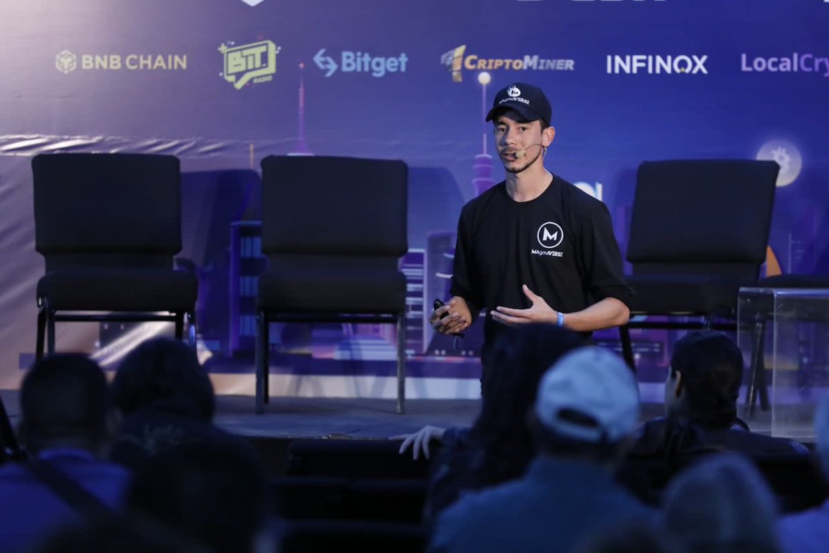 sunacrip_ve's tweet photo. “El Futuro de los Negocios en la Web 3.0” Por: José Hernández de Magmaverse.

#CaracasBlockchainWeek 🇻🇪 https://t.co/E2lKjGlB47