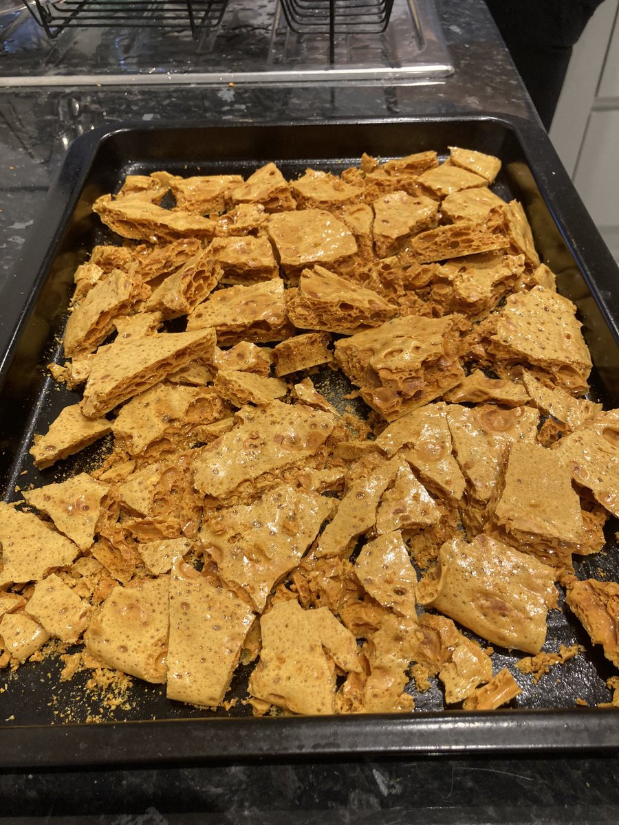 Mattematician's tweet photo. Well… I had purchased a sugar thermometer and a springform tin but covid had other ideas. “Savoury” is the theme of next week so I thought I would not let my new tools go unused… https://t.co/gKfDctTIK5
