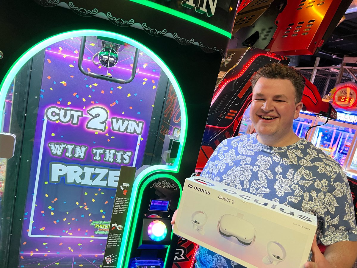 combatops's tweet photo. SATUR-YAH! Play games. Watch games. Win games! #combatops #readyaimwin #arcade #cut2win #prizes #betterthanpowerball https://t.co/76LzqjPFmQ