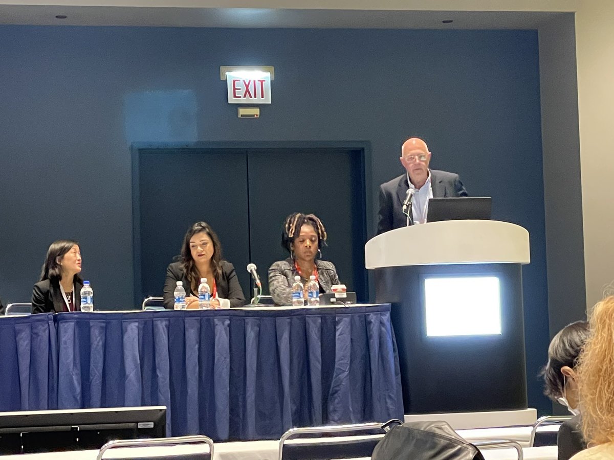 daehyunleemd's tweet photo. Personal Flutter moment. 
First time to see Dr. Kenneth Walsh presenting CHIP at #AHA22. The PI for a LOT of mechanistic studies of clonal hematopoiesis and CVD. 
#AHAFIT #cardioonc #cardonc https://t.co/OrRgZGbsmi