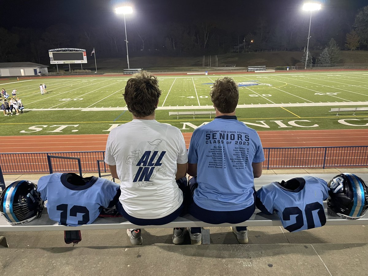 SDHSJimWelby's tweet image. Been friends since they were in Kindergarten…love that they get to play high school ball together. Somehow #55 and #22 became #13 and #20, but their friendship has never wavered. What a blessing.