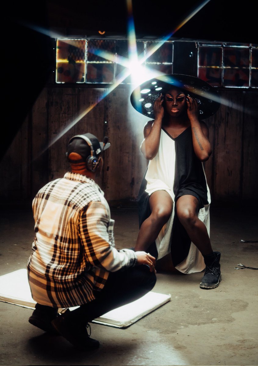 thatonequeen's tweet photo. This video is probably the best thing I've ever done. I hope you will go watch it https://t.co/6uQPC0YrAS