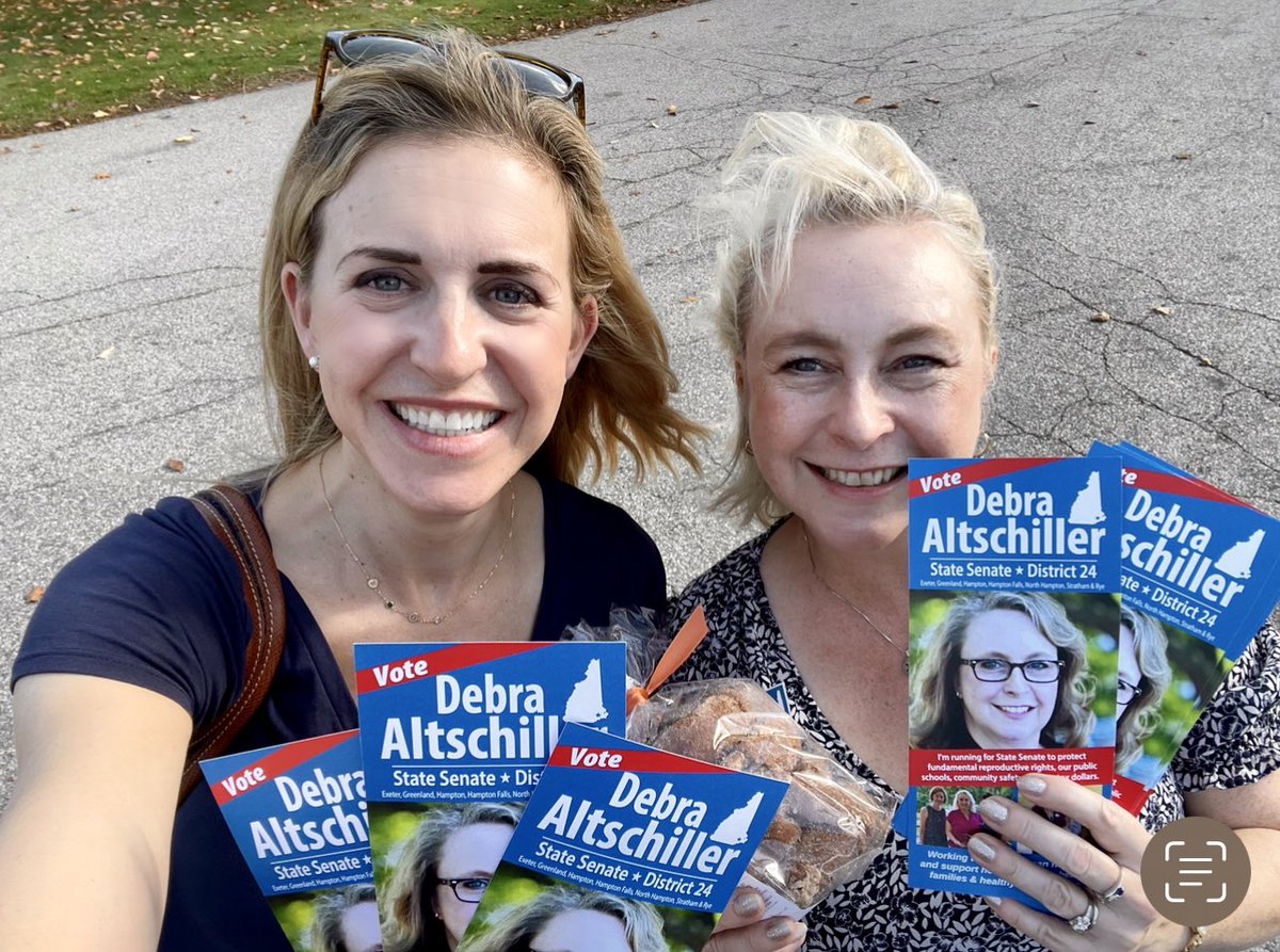 It’s a beautiful day to knock doors for #Democracy in Rye and North Hampton! @maurasullivan @DebrasATeam #NHPolitics #NH01 #NHSen @NHSenateDems @NHDems @NHDemWomen @RyeDems @rcdcnh @RC_YoungDems @TeamPappasNH @Maggie_Hassan