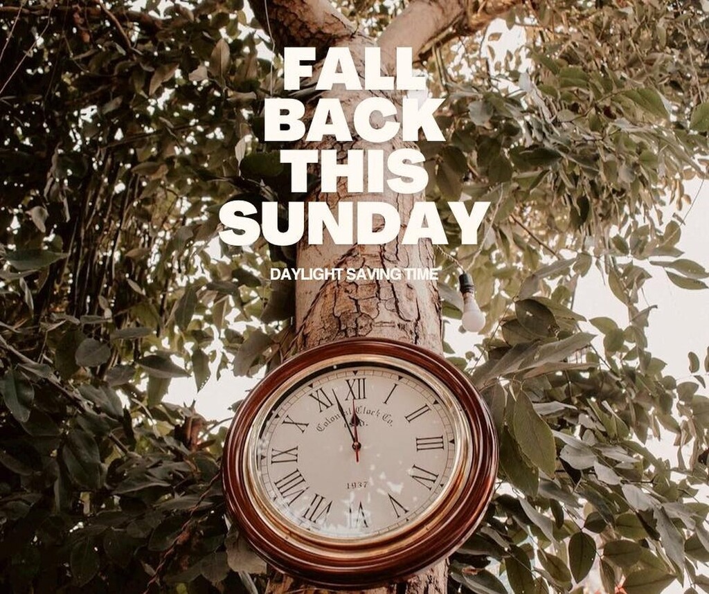 fwochurch's tweet photo. Don’t forget DayLight Savings tomorrow. Clocks go back an hour! See you tomorrow 10am for prayer and Service at 10:30. Also Evening service at 6pm. Come expecting! https://t.co/DOvPBEPAZt https://t.co/j0a1QWDZGN