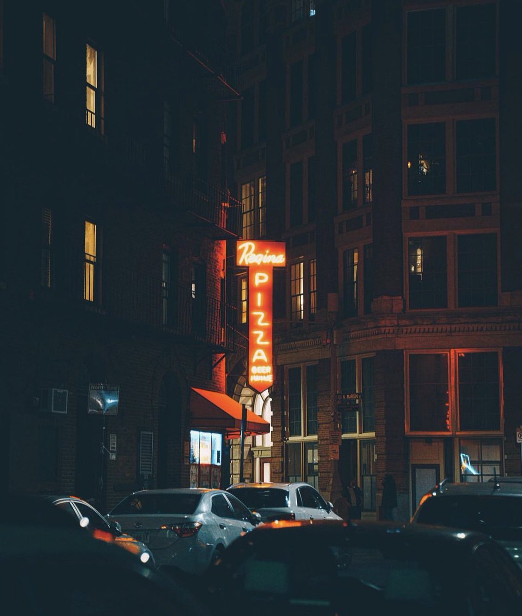 ReginaPizzeria's tweet photo. Saturday Night Lights! Swing by the North End this weekend for some Pizza &amp; Drinks! 🍕 🍺 🍷 https://t.co/0qSmpwSik9