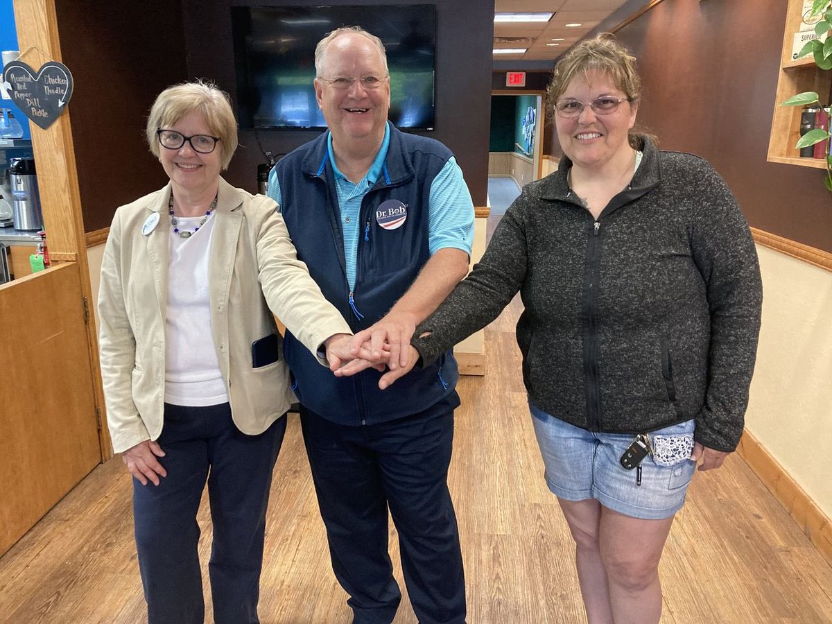 votebarbconley's tweet photo. Met some very nice people (of both parties, or none) in Sault Ste Marie yesterday! Canvassing for me, Jodi Decker and Dr. Bob Lorinser. https://t.co/04H5xqOD3T