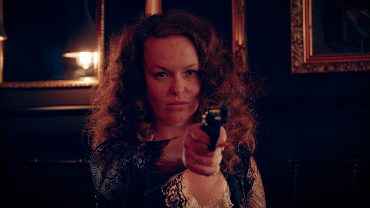 A femme fatale double cross! 💀

Check out our brand new #filmnoir #1930s #showreelscene starring 
<a href="/StephanieSwan_/">StephanieSwan_</a> &amp; Leon Dunn.

Watch now on Insta or Facebook.
IG: tinyurl.com/2p95ctx2
FB: fb.watch/gBREUbB5m2/

#actorslife #perioddrama #movie #casting #noir #seductive