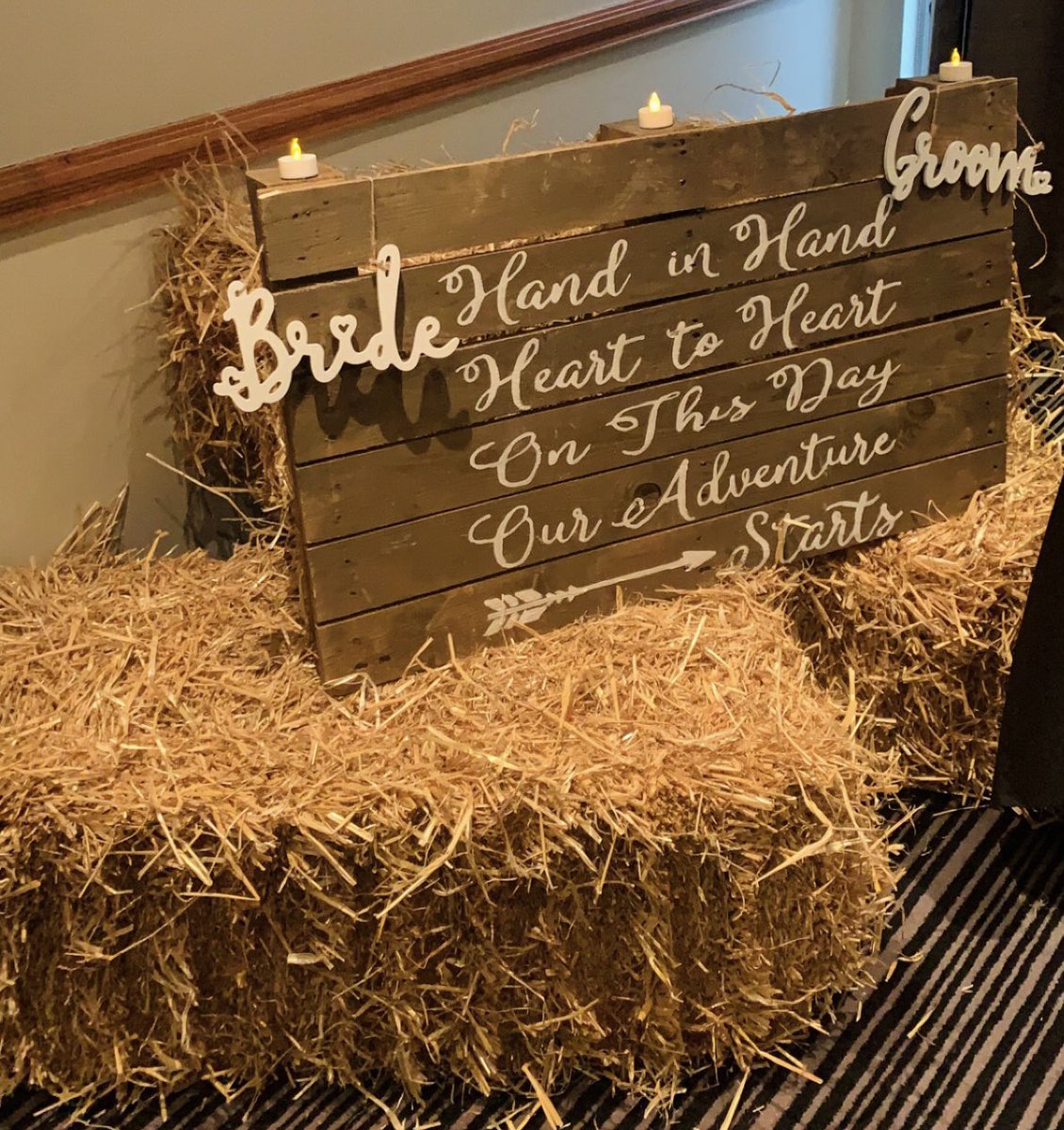 tsoevents's tweet photo. More rustic wedding set up https://t.co/d6THPHgxsl