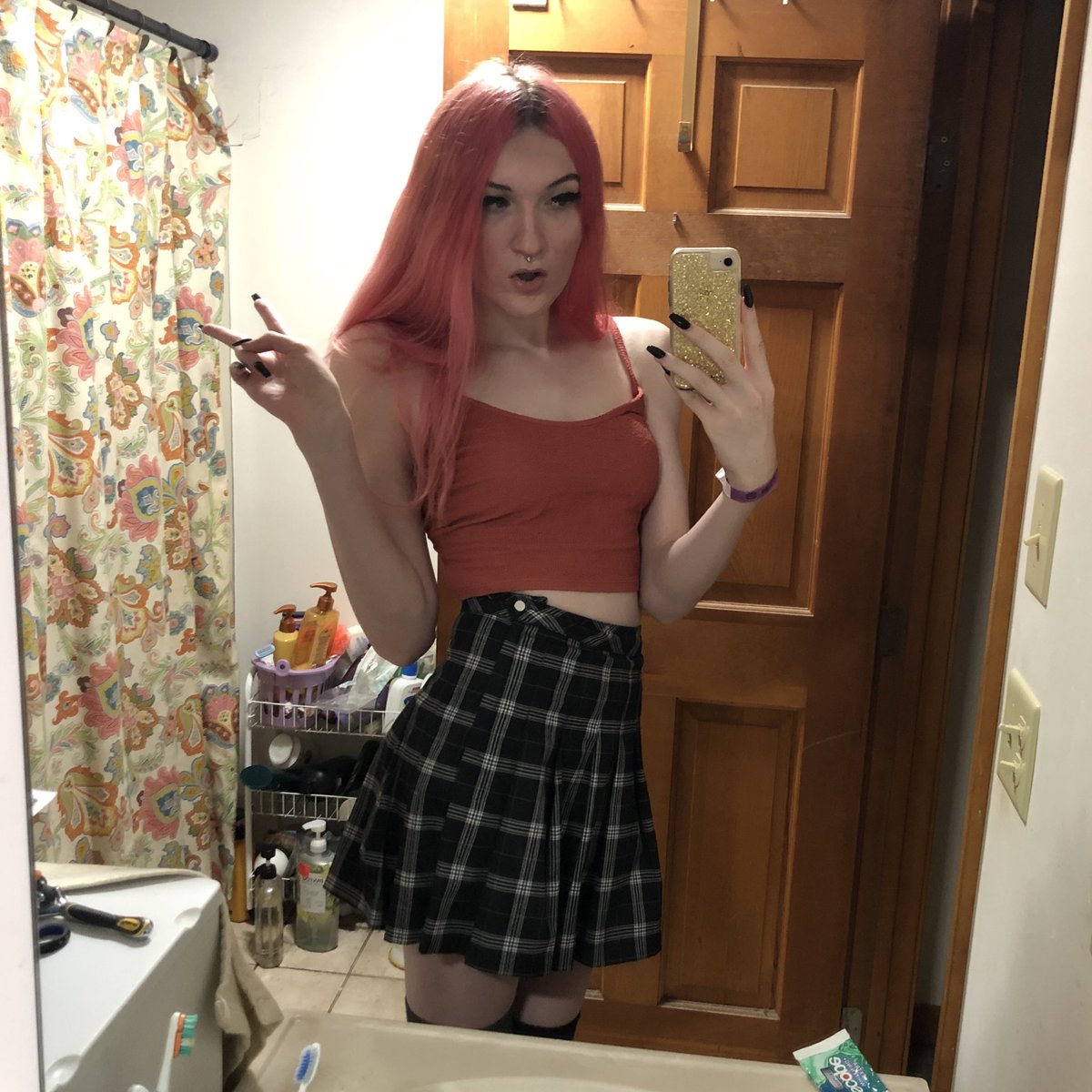 woodstockSSB's tweet photo. Trans girls will be like “boymoding bc I’m feeling down about myself 😔” and then look like this: https://t.co/1W0nfNkKBc