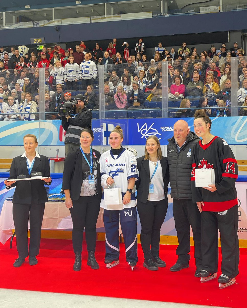 There were also awarded the most valuable players for each team in the Junior World Championships.
💎Team Finland Jr #20 Minka Tiihonen
💎Team Canada Jr #14 Vail Ketsa

The most valuable player of Junior World Championships.
💎Team Finland Jr #20 Minka Tiihonen

#WorldRingette