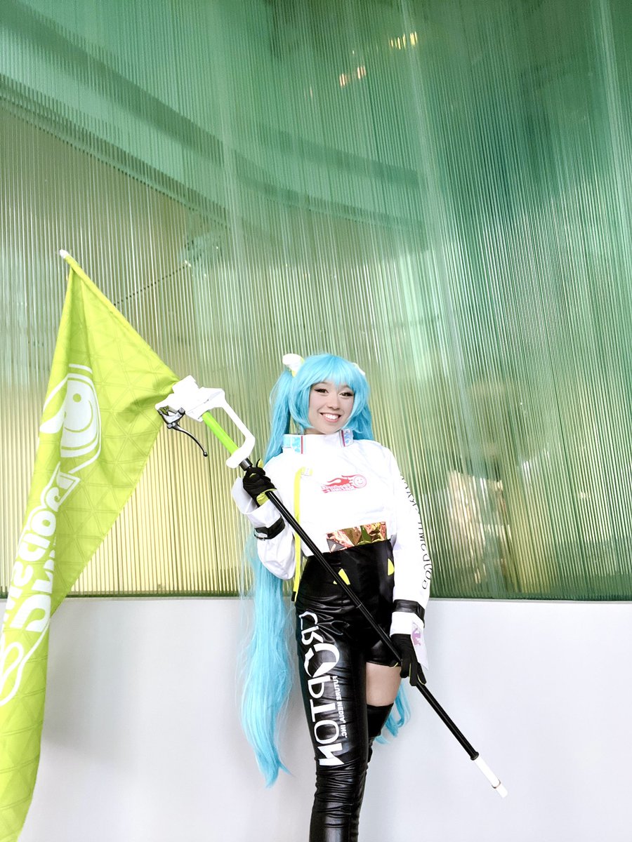 bananzers's tweet photo. >>she will never be a racing queen

>> https://t.co/0CTQJ4PIDr