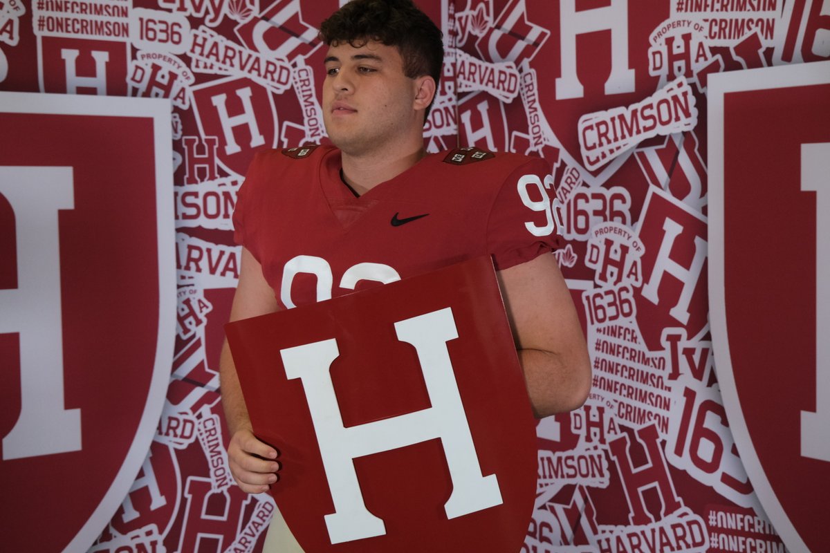 HarvardFootball's tweet photo. ‼️SACK‼️ 

Tyler Huenemann gets to the QB to help force a fourth down!
#GoCrimson | #OneCrimson 
#HarvardColumbia | @ESPNCFB https://t.co/jPi858gXMC