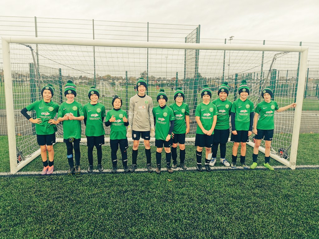 MarshallsU13s's tweet photo. Boss game this morning in the @_MYFL for our Sat boys - brilliant all over the park in a cracking match v Berkley Werder - Shout out to the young ref Charlie who was excellent with all the kids 👏👏👏💚🧡💚 https://t.co/GMhLlWrz4K