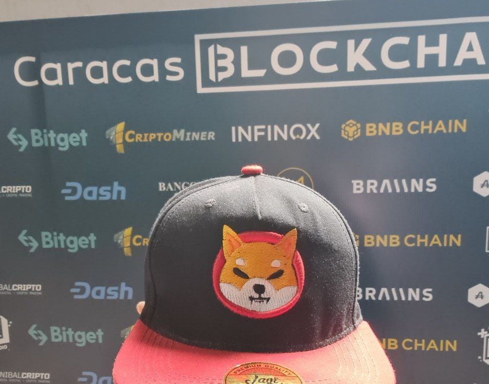 I have to say that I felt very comfortable in
#CaracasBlockchainWeek

I saw many exchanges and I am pleased to say that $SHIB is in all of them, but. WEN BONE?😋