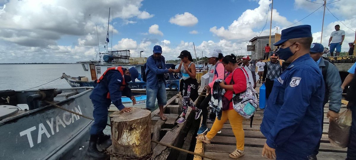 UDiriangen's tweet photo. #EleccionesMunicipales2022 // 

Fuerza naval del ejército de Nicaragua brinda protección y traslado de los materiales y  miembros de mesas que se dirigen hacia los litorales del Caribe Norte para los comicios electorales a realizarse este Domingo 6 de Noviembre https://t.co/NWUhAXES3s