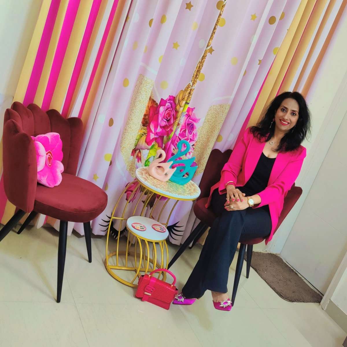 iamreetika's tweet photo. 💕💕 Pink is my comfort colour 💕💕 https://t.co/QPZTorBpfH