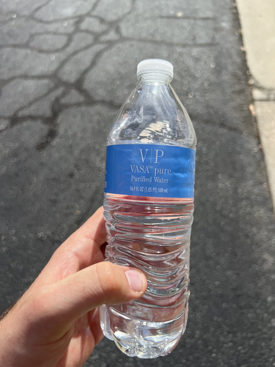 willieboag's tweet photo. It’s toasty out there. Knocking doors to #ElectDems like @CheriBeasleyNC, and its 75 degrees in November! Yikes!
One woman whose door we visited saw we were sweating and gave us each waters! 🥰 https://t.co/51Y3ZS5DCK