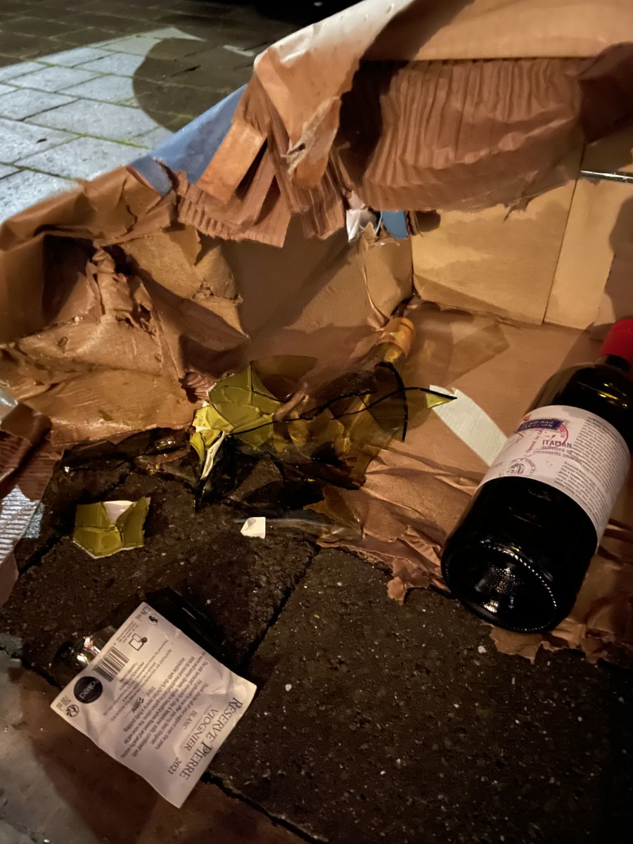 Tim_Rish's tweet photo. Not sure this is what @NakedWines are expecting from a delivery partner, @YodelOnline. Your driver didn't even bother to knock on our door before smashing the contents. Well done guys, 0/10. https://t.co/sm5MYIpwKE