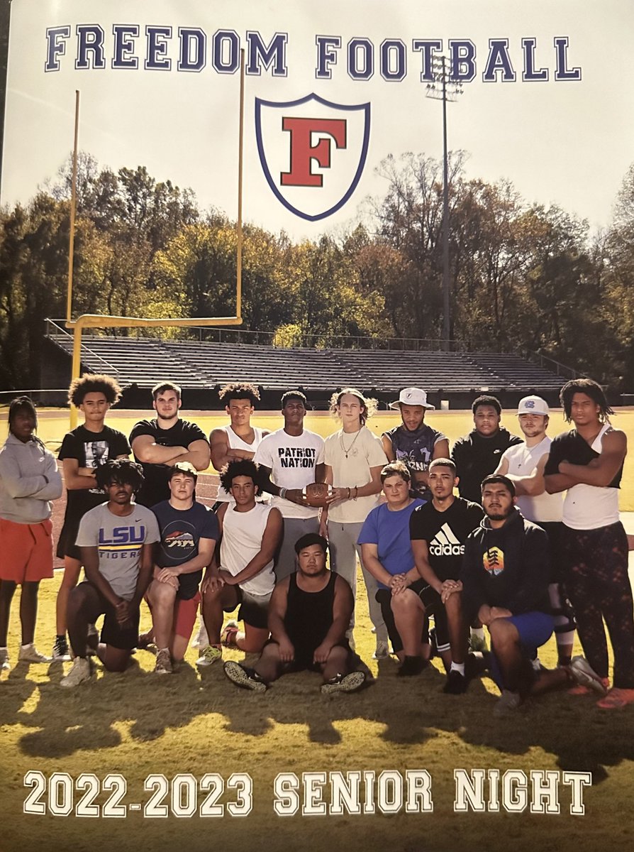 Simeon__Reid's tweet photo. Thank you high school football for changing my life, and for all my coaches at Freedom for making me a better man. I will forever carry these memories with these guys, funnest four years of life. 💙 #35&amp;50out @Freedomfball https://t.co/WrCGby0hni