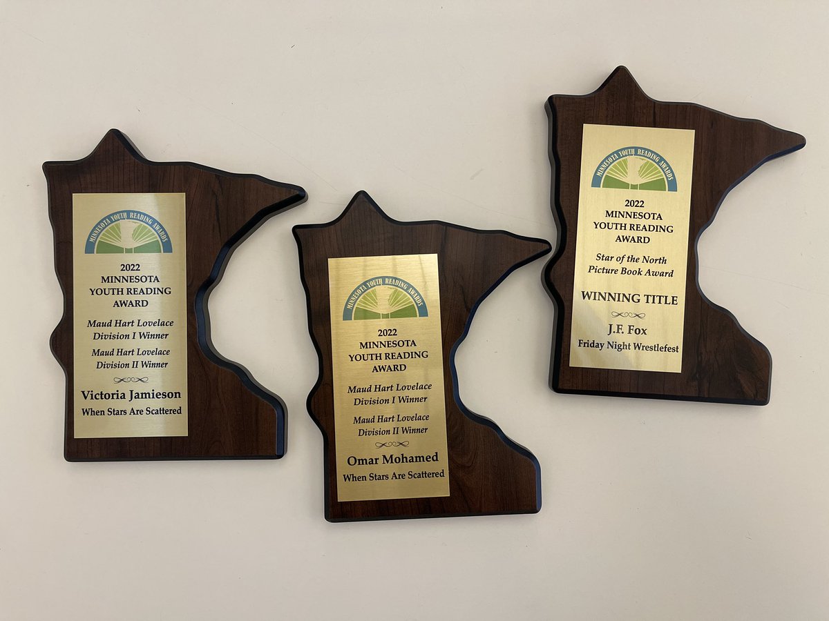 Getting ready for the <a href="/MNYouthRead/">MYRA</a> award celebration!

Come join us at 2:00 at Rondo Public Library!

#mnyouthread