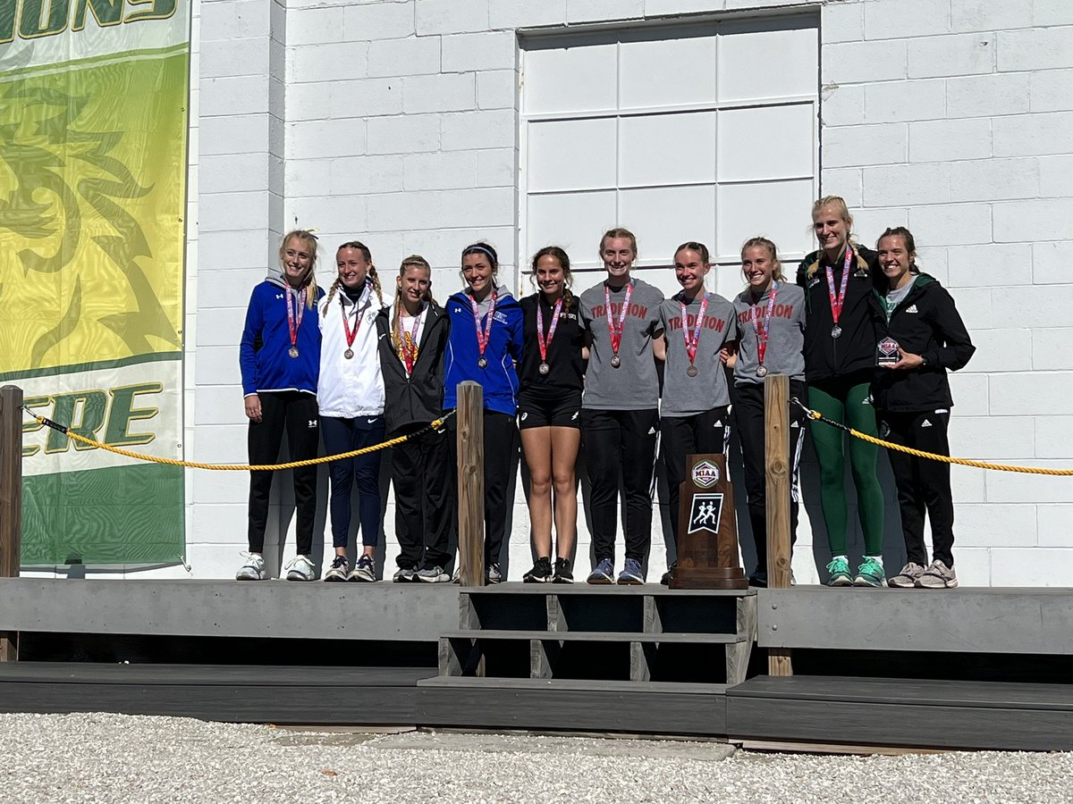 TYetmarAD's tweet photo. BIG-TIME day for @MwsuTf at @TheMIAA XC Championships. Men finish 6th (preseason 10th), Women finish 8th (preseason 9th). 1st Team All-Conference Soph Madison Nash. Honorable Mention All-Conference Soph Kayden Crigger. @MammothBuilt MXC “A Game” Scholar-Athlete Senior Jacob Oyler https://t.co/tMzXdFgZn6