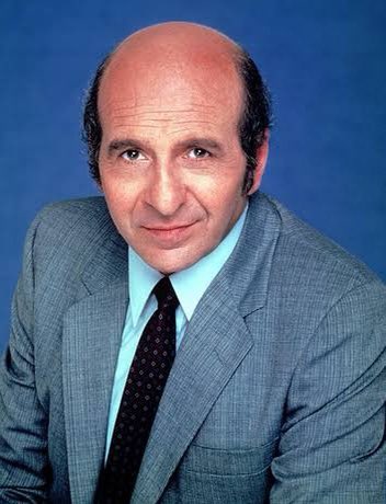 Happy birthday Herb Edelman. My favorite film with Edelman is The way we were. 