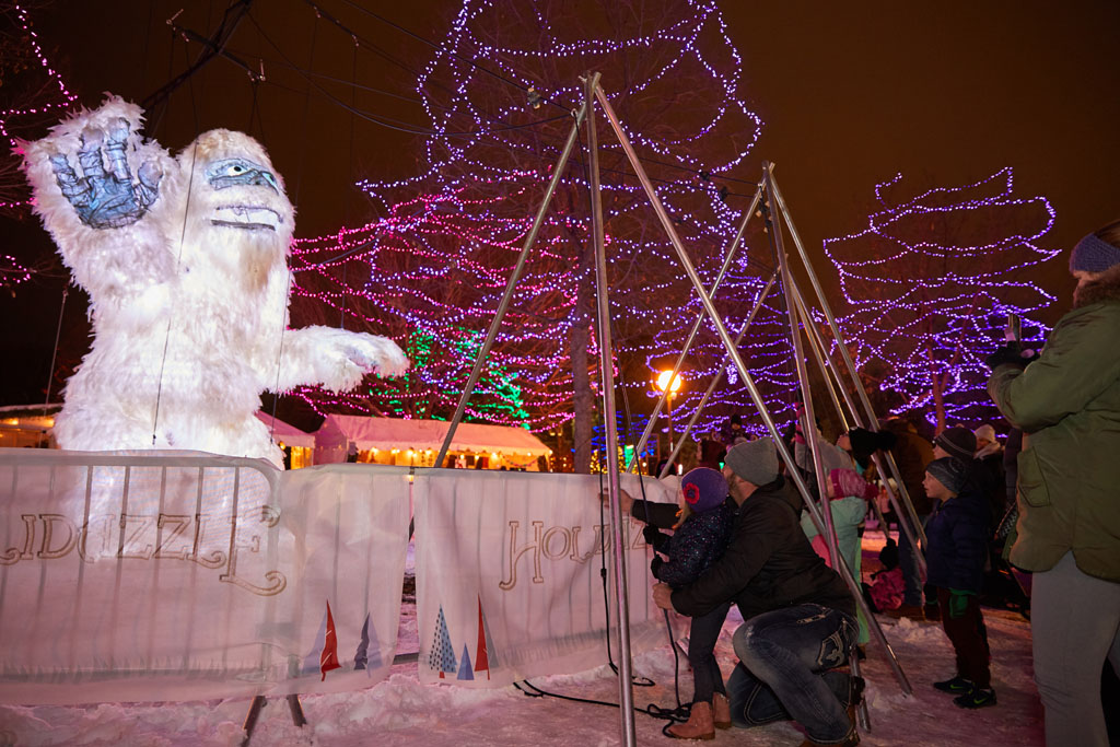 Holidazzle tweet media