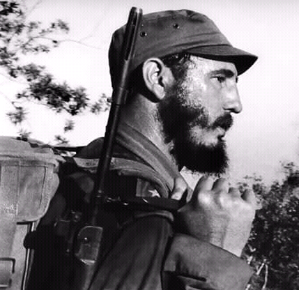 EjrcitoOrienta1's tweet photo. #Fidel: “...Operación Carlota, nombre en clave de la más justa, prolongada, masiva y exitosa campaña militar internacionalista de nuestro país. El imperio no pudo alcanzar sus propósitos de desmembrar Angola y escamotear su independencia...”
#CubaViveEnSuHistoria 
🇨🇺🇦🇴 https://t.co/Y3tcDwEv1k