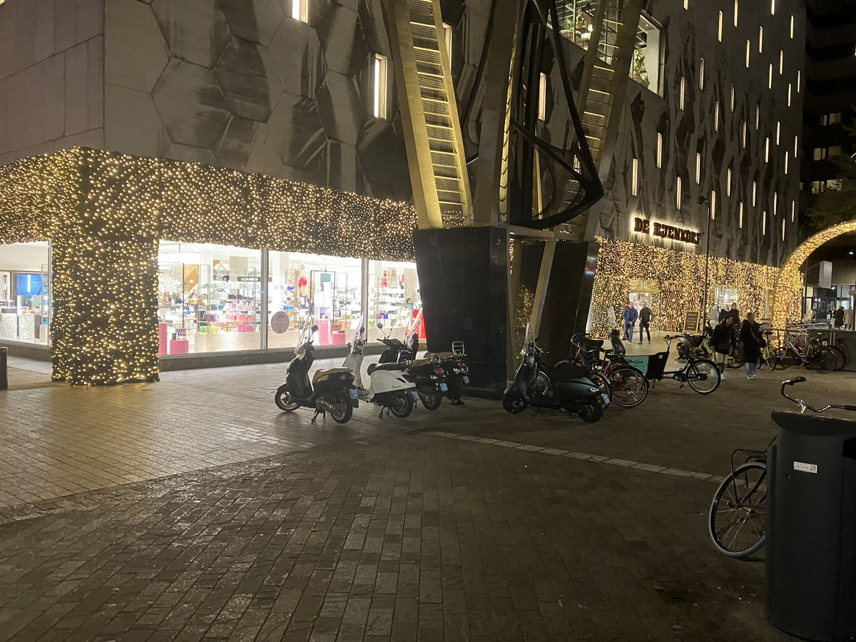 Schayik2407 tweet media