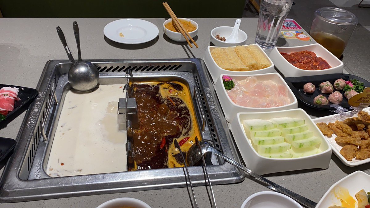 xiaohubuzai's tweet photo. 记得好好吃饭 https://t.co/YtUg7tV14J
