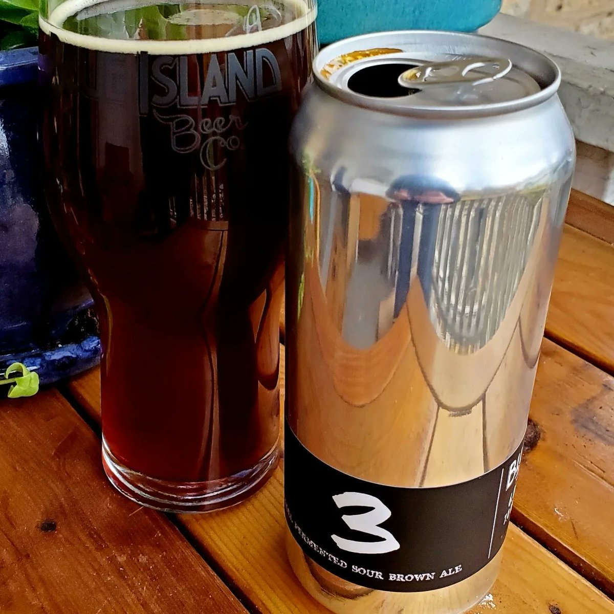 Blue Island Beer Co. tweet media