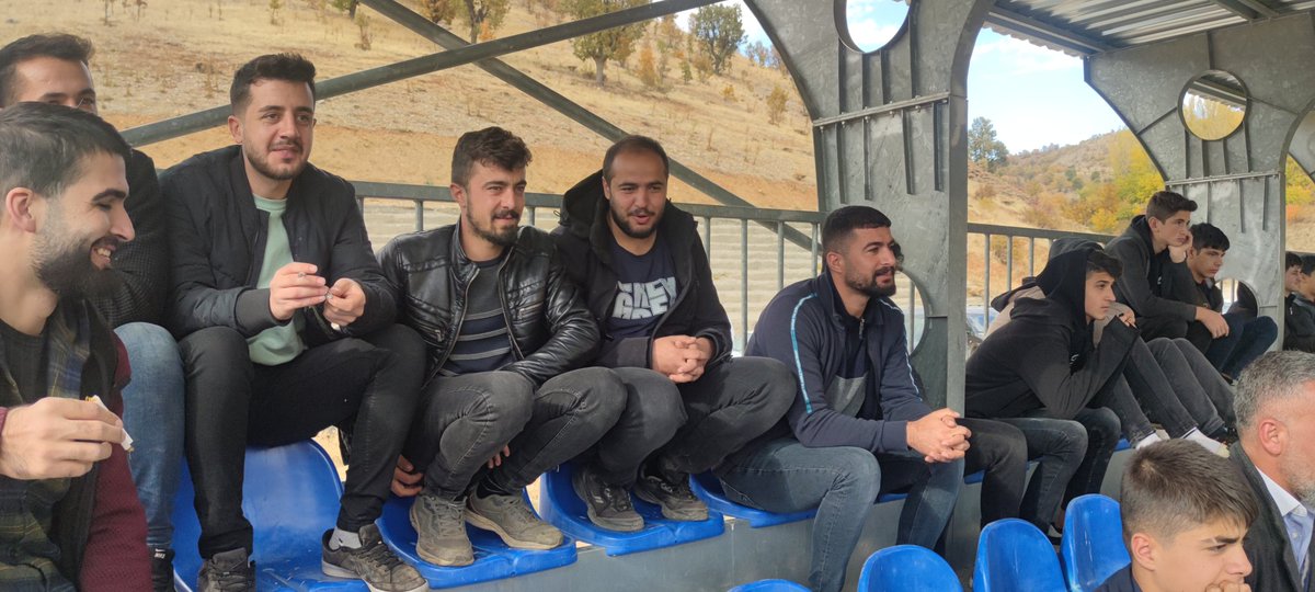 celikhanspor's tweet photo. Maç sonucu:
ÇELİKHANSPOR 5
A.Çınarspor 1
Goller..
Mehmet Cevizci ⚽⚽
Musa Büyüktaş⚽
Mustafa Büyüktaş⚽
Kazım Uzan⚽
Galibiyet maça gelip destek veren tüm degerli taraftarlarımıza armağan olsun...
Birlik ve beraberlikle nice zaferlere..💪
🖤♥️
#çelikhanspor
#çelikhan
#zerban https://t.co/I0XpitA8oI