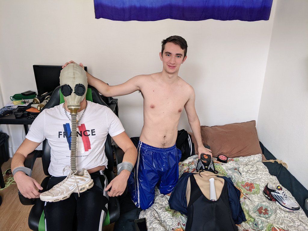 Yogo The Kinkster 🔜 where to? 🤔 tweet media