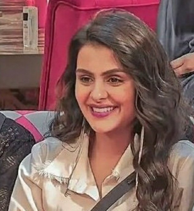 bollywcentral's tweet image. Who's looking negative this season ?

Retweet 🔁 - #ShivThakare𓃵 
Like ♥️- #PriyankaChaharChoudhary𓃵 

#BB16 #biggboss    #BiggBoss16 #Shivistheboss #priyankachahar #shivthakre #PriyankaIsTheBoss