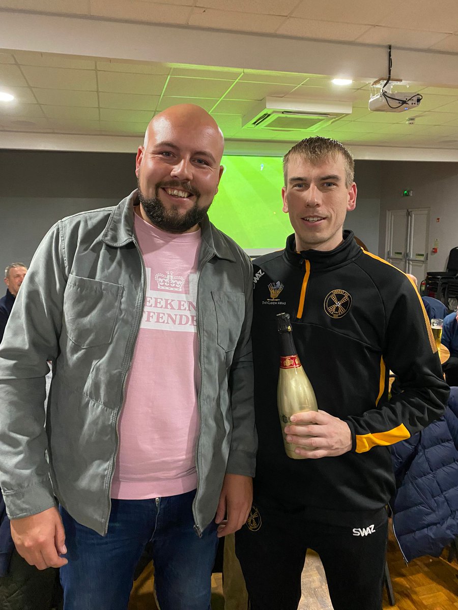 🎖️| 𝙈𝘼𝙉 𝙊𝙁 𝙏𝙃𝙀 𝙈𝘼𝙏𝘾𝙃

Curtis Damerell (<a href="/Cdamers9/">Curtis Damerell</a>)

No shock from this afternoon's display... Presented by our very our "Torpoint Supporters".

#upthedammers #hattyhero