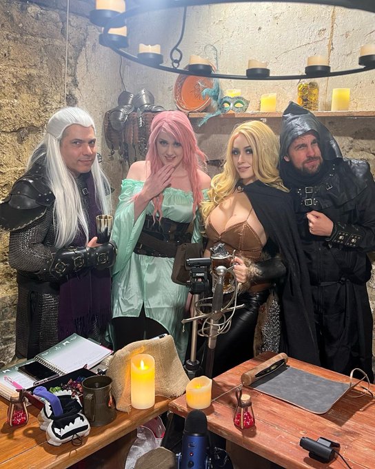 Our first in person @Wizards_DnD stream is now live!!   Can&rsquo;t wait for the @DnDfilmUK ? Watch our stream<a class="tags" target="_blank" title="On Twitter" href="/?out=eyJ0eXAiOiJKV1QiLCJhbGciOiJIUzUxMiJ9.eyJpYXQiOjE3MjA3MjgzNTQsImlzcyI6InR3cG9ybnN0YXJzLmNvbSIsIm5iZiI6MTcyMDcyODM1NCwiZXhwIjoxNzUyMjY0MzU0LCJyZWRpcmVjdF91cmwiOiJodHRwczovL3R3aXR0ZXIuY29tL1dpemFyZHNfRG5EIn0.Sv-KU0mfnQK4Xh45xSvR1DB7O0DC0riv-EZe8kaF4n17o4_1X0khxysUxQgUTgUcJa6uNeZMUAZK9nsRZamKTg">@Wizards_DnD</a>