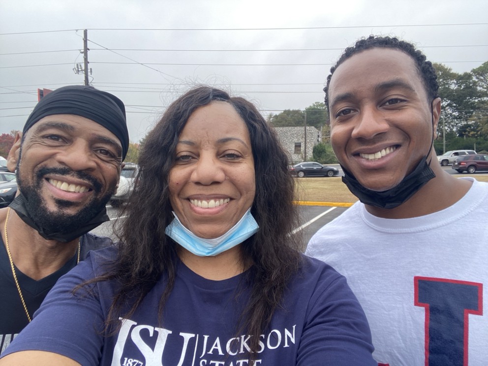 Today the JSU Suburban Georgia Alumni Chapter (SGAC) Showed Georgia our Alumni Cares about our community.  #TeamDecatur #SGAC #WeCare #FoodPantry #FoodInsecurity <a href="/JSUNAA/">Jackson State University National Alumni Assoc.</a>
 
<a href="/JacksonStateU/">Jackson State U.</a>