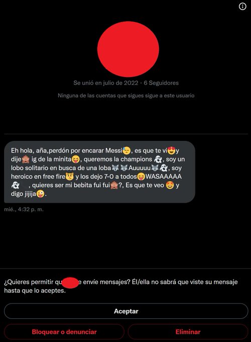 "Emma por que nunca respondes los mensajes que te mandan al inbox"  Los mensajes que me llegan al inbox: