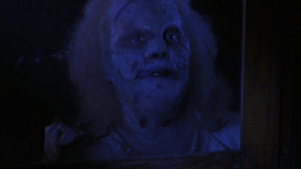 JamesStoorie's tweet photo. LEMORA (1973).

Bad bus journey's in cinema (part one).

This is what happens when you don't fund public transport properly...a vampire-zombie apocalypse.

#horror #gothic #vampire #zombies #bus #publictransport #70s #rainbeauxsmith https://t.co/nRhy140vgU