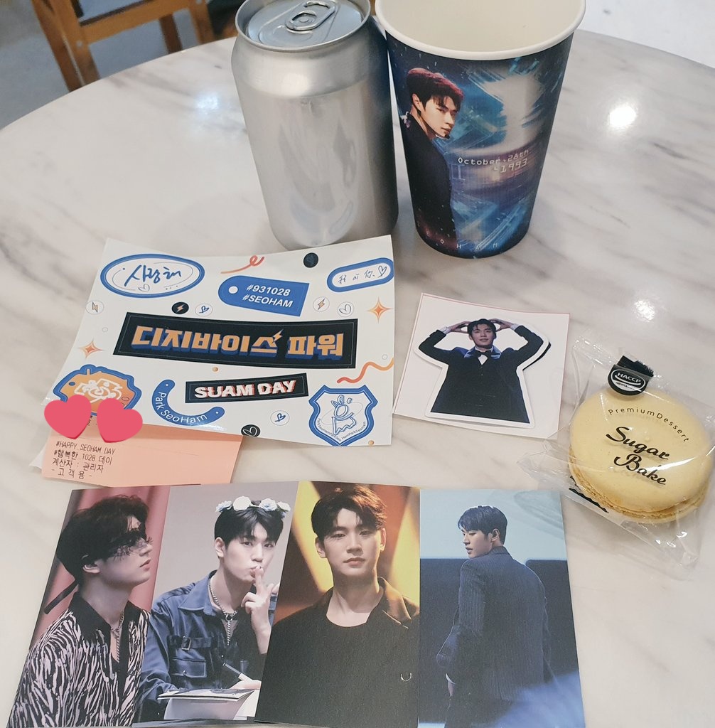 OctoberRain1028's tweet photo. "𝙳𝙸𝙶𝙸𝚅𝙸𝙲𝙴 𝙿𝙾𝚆𝙴𝚁"⚡️

예전 사진들까지 기분좋게 감상하면서
생일축하 할 수 있어서 좋았어요🙂

#HAPPY_SEOHAM_DAY #행복한_1028_솸데이 #박서함 https://t.co/moS7DsHdir
