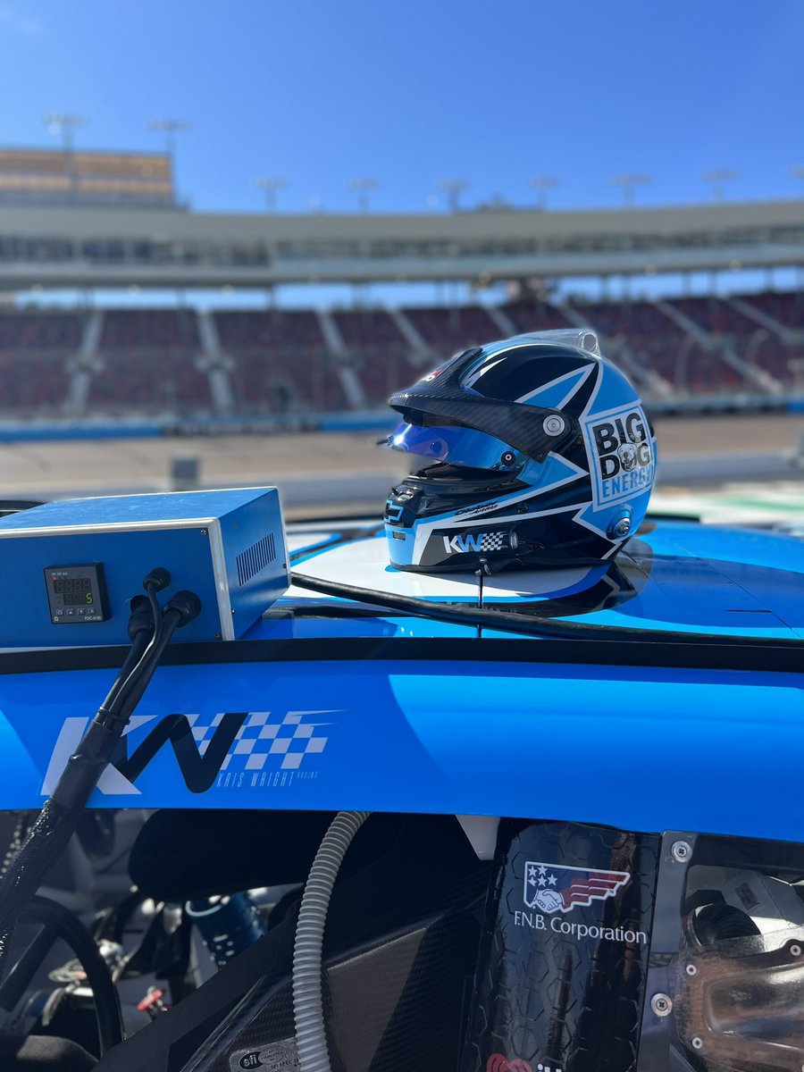 Up next @NASCAR_Xfinity Series qualifying at the @phoenixraceway. #NASCARPlayoffs | #NASCAR